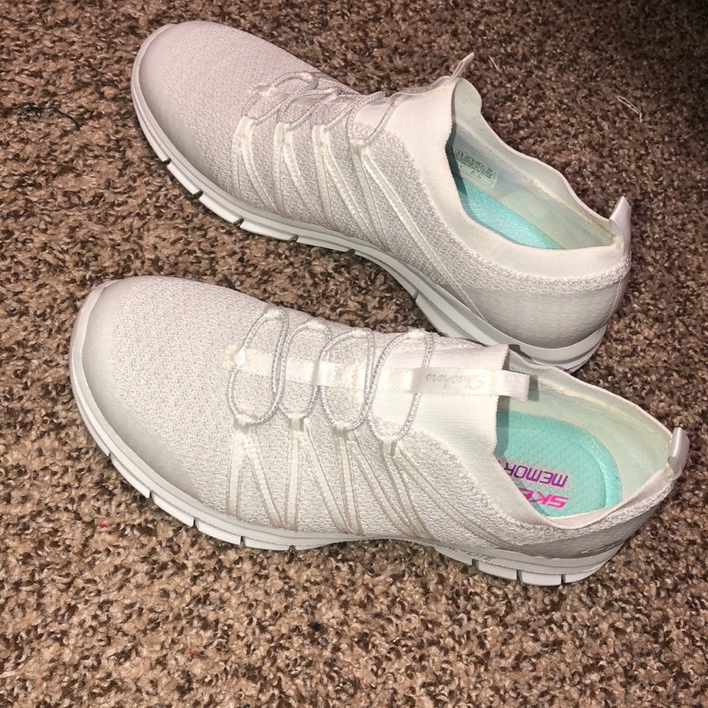 wrong size, worn once for 1 hour